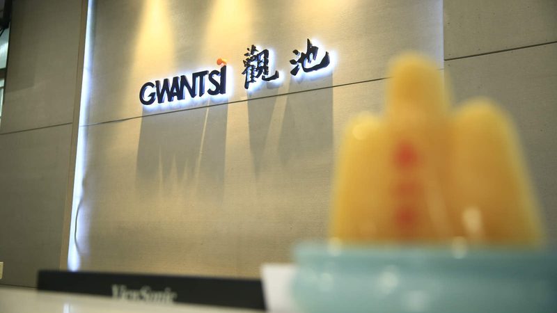 纪录片拍摄：如何选择合适的拍摄设备？**